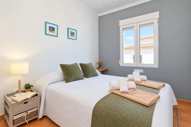 2 quarto Apartamento para arrendamento para férias em El Montgó, Dénia com piscina Garagem - 738 € (Ref: 9124574)