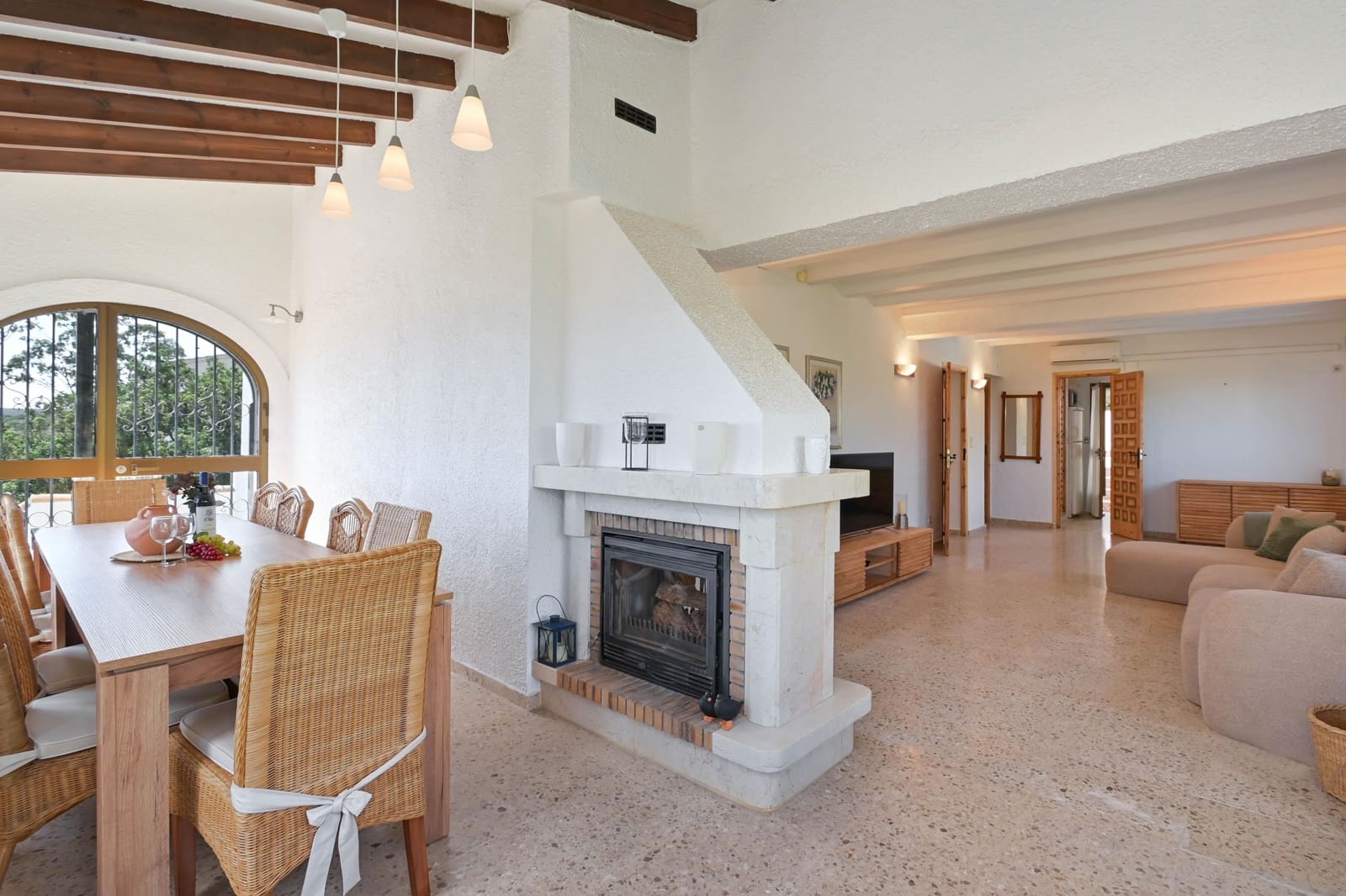 4 bedroom Villa for holiday rental in Denia with pool garage - € 1,109 (Ref: 9146715)