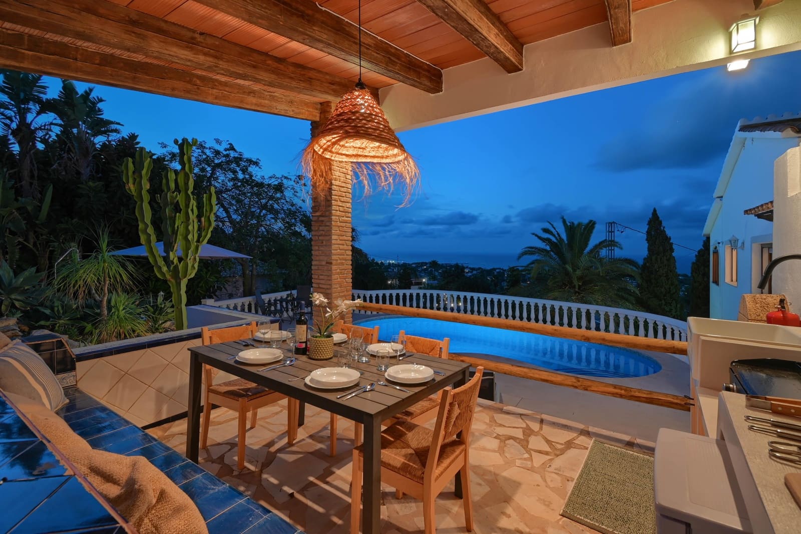 4 bedroom Villa for holiday rental in Denia with pool garage - € 1,109 (Ref: 9146715)