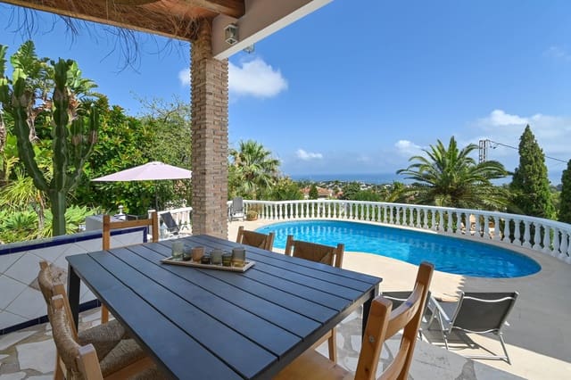 3 sovrum Villa för semesterbostäder i El Montgó, Dénia med pool garage - 931 € (Ref: 9153593)