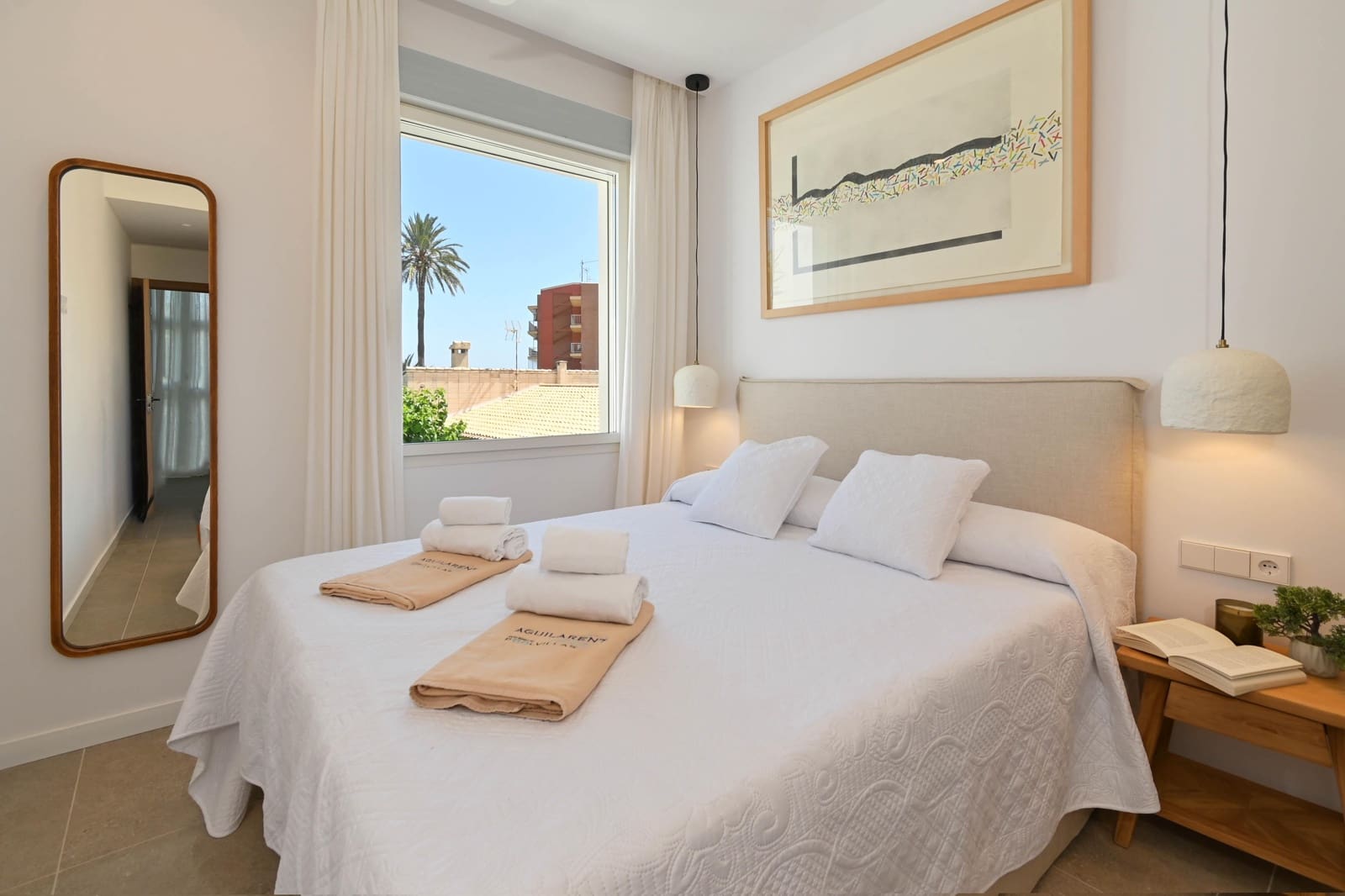 4 slaapkamer Villa voor vakantieverhuur in Denia met zwembad garage - € 4.115 (Ref: 9160764)