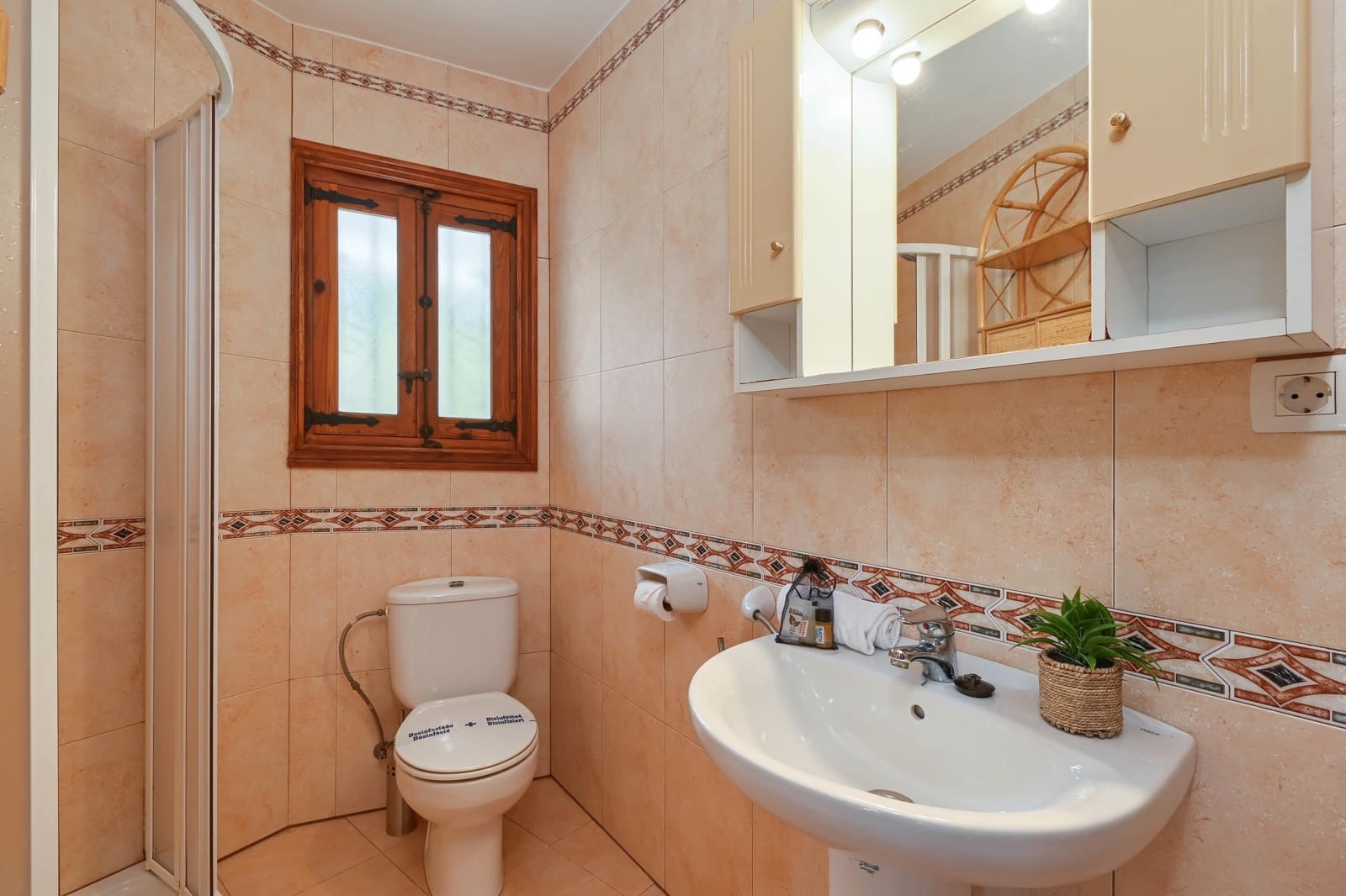 3 slaapkamer Villa voor vakantieverhuur in Javea / Xabia met zwembad garage - € 683 (Ref: 9160767)