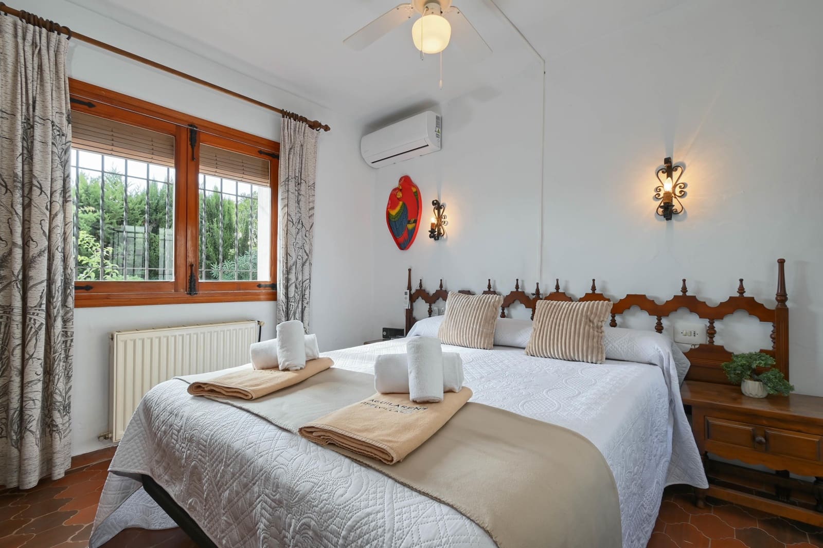 4 quarto Moradia para arrendamento para férias em Adsubia com piscina Garagem - 1 103 € (Ref: 9272046)