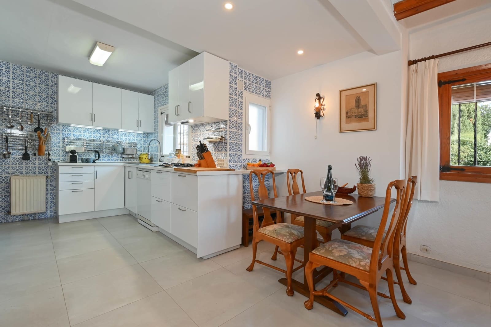 4 quarto Moradia para arrendamento para férias em Adsubia com piscina Garagem - 1 103 € (Ref: 9272046)