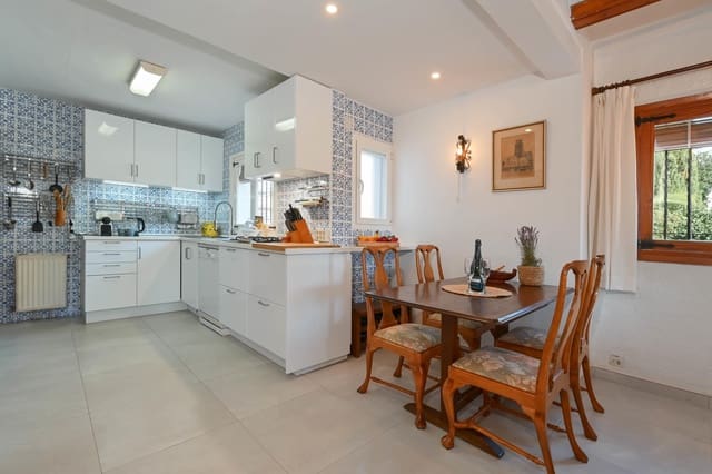 Villa/Maison de 4 chambres de location de vacances à Adsubia, Javea / Xàbia avec piscine garage - 1 103 € (Ref: 9272046)