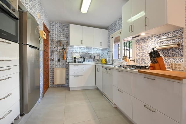 Villa/Maison de 4 chambres de location de vacances à Adsubia, Javea / Xàbia avec piscine garage - 1 103 € (Ref: 9272046)