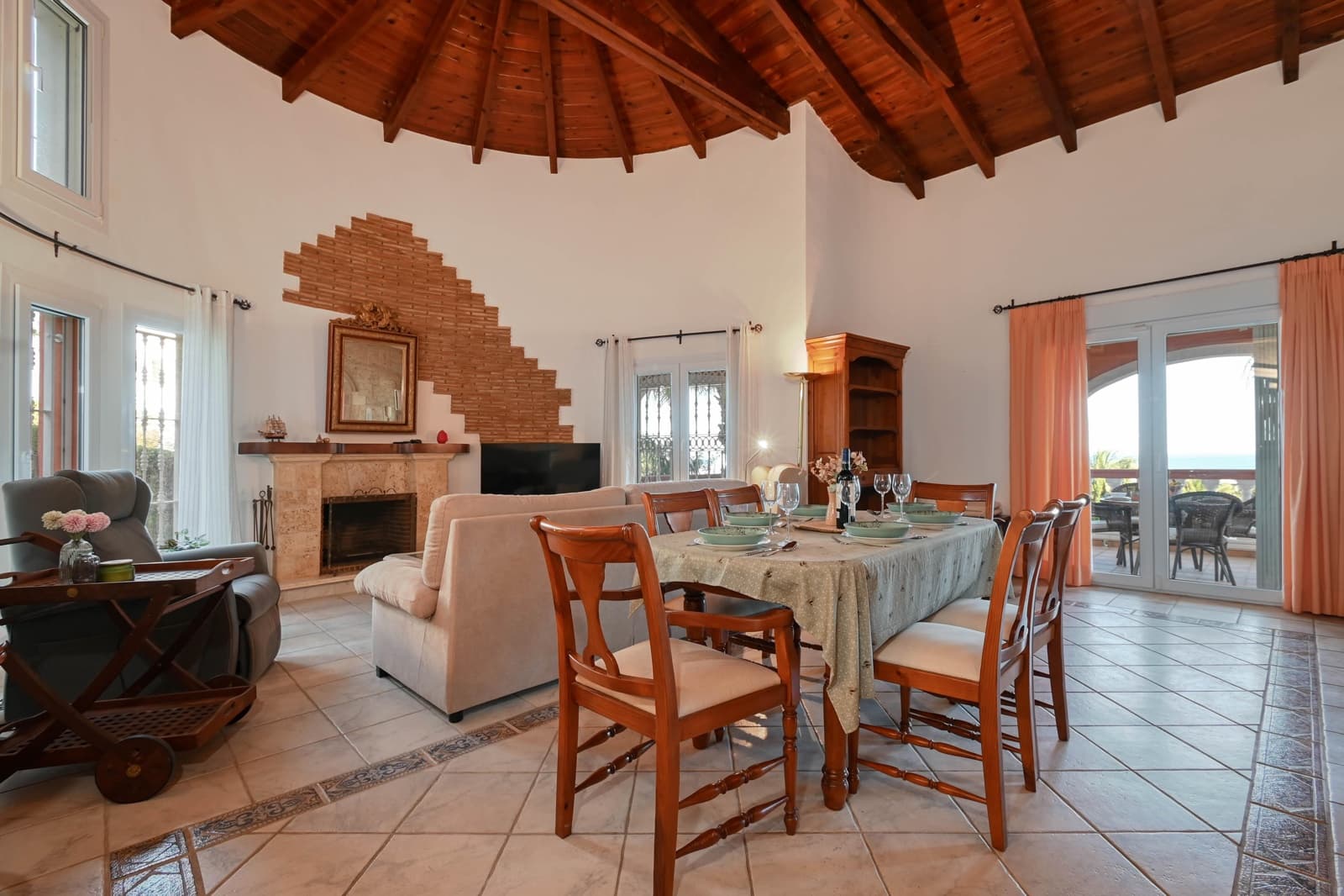 2 bedroom Villa for holiday rental in Denia with pool garage - € 750 (Ref: 9294151)