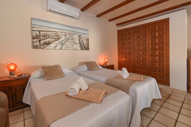 Chalet de 3 habitaciones en Portichol - Balcón al Mar, Javea / Xàbia en alquiler vacacional con piscina garaje - 1.910 € (Ref: 9321428)