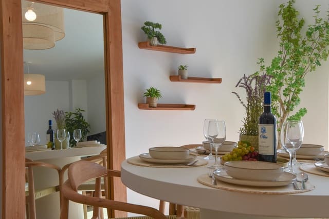 3 slaapkamer Appartement voor vakantieverhuur in Las Marinas / Les Marines, Dénia met zwembad garage - € 870 (Ref: 9344305)