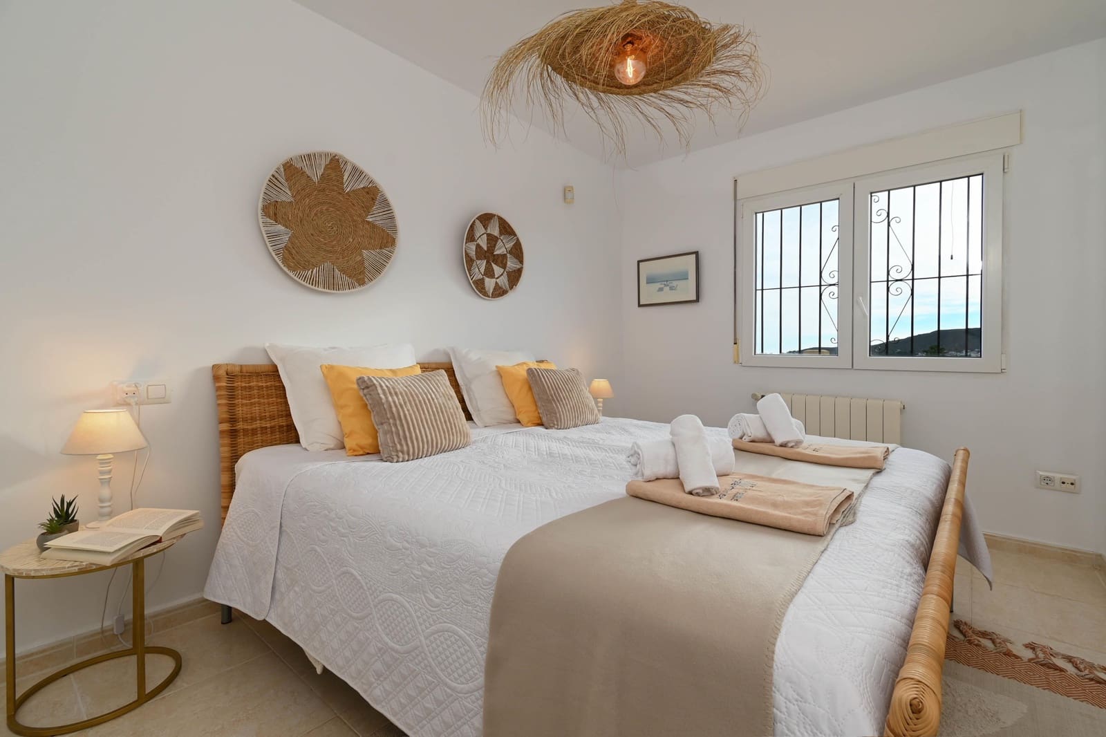 3 soverom Villa til salgs i Benitachell / Benitatxell med svømmebasseng garasje - € 964 (Ref: 9451763)