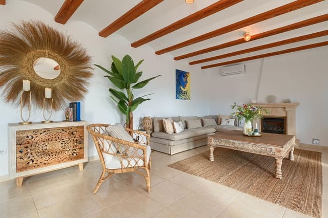   3 soveværelse   ferieVilla i Benitachell / Benitatxell med   swimmingpool  garage  - € 964 (Ref: 9451763)