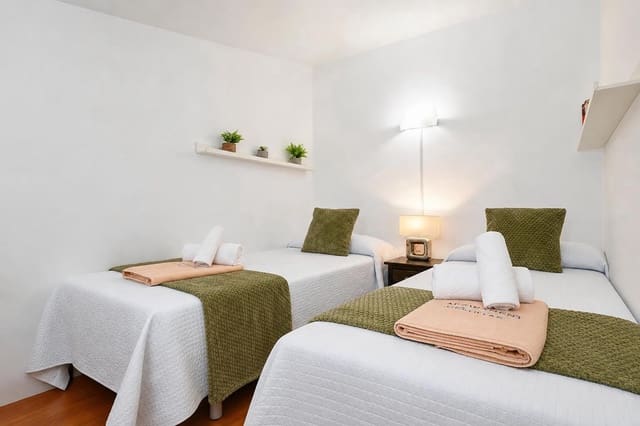 4 sypialnia Willa na kwatery wakacyjne w Partides comunes - Adsubia, Javea / Xàbia z basenem garażem - 1 210 € (Ref: 9560844)
