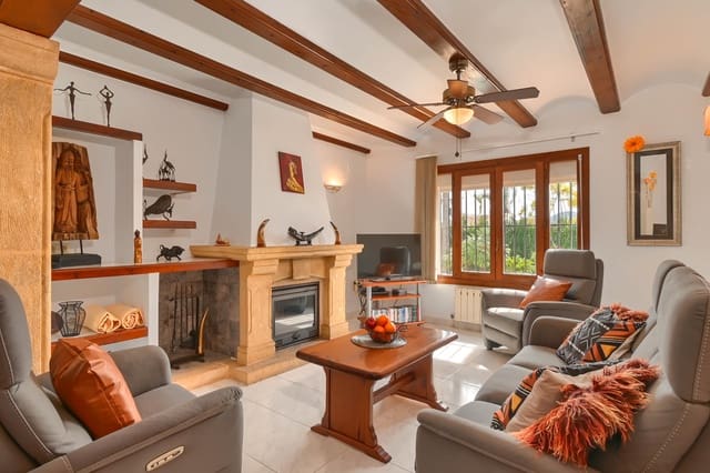   3 soveværelse   ferieFinca/Landehus i Montgó - Ermita, Javea / Xàbia med   swimmingpool  garage  - € 1.633 (Ref: 9598611)