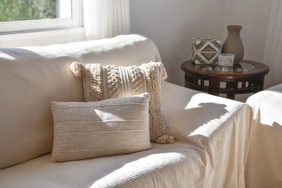 4 sovrum Villa för semesterbostäder i Ambolo med pool garage - 1 309 € (Ref: 9598613)