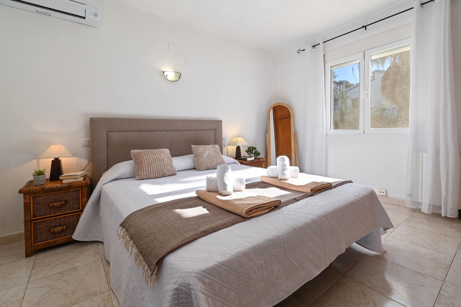 2 camera da letto Villa da affitare come casa vacanza in Ambolo con piscina garage - 839 € (Rif: 9598615)