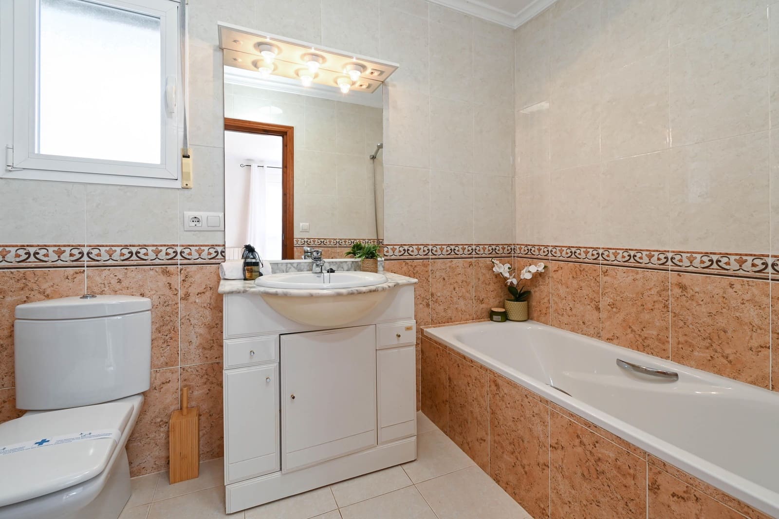 2 bedroom Villa for holiday rental in Ambolo with pool garage - € 839 (Ref: 9598615)