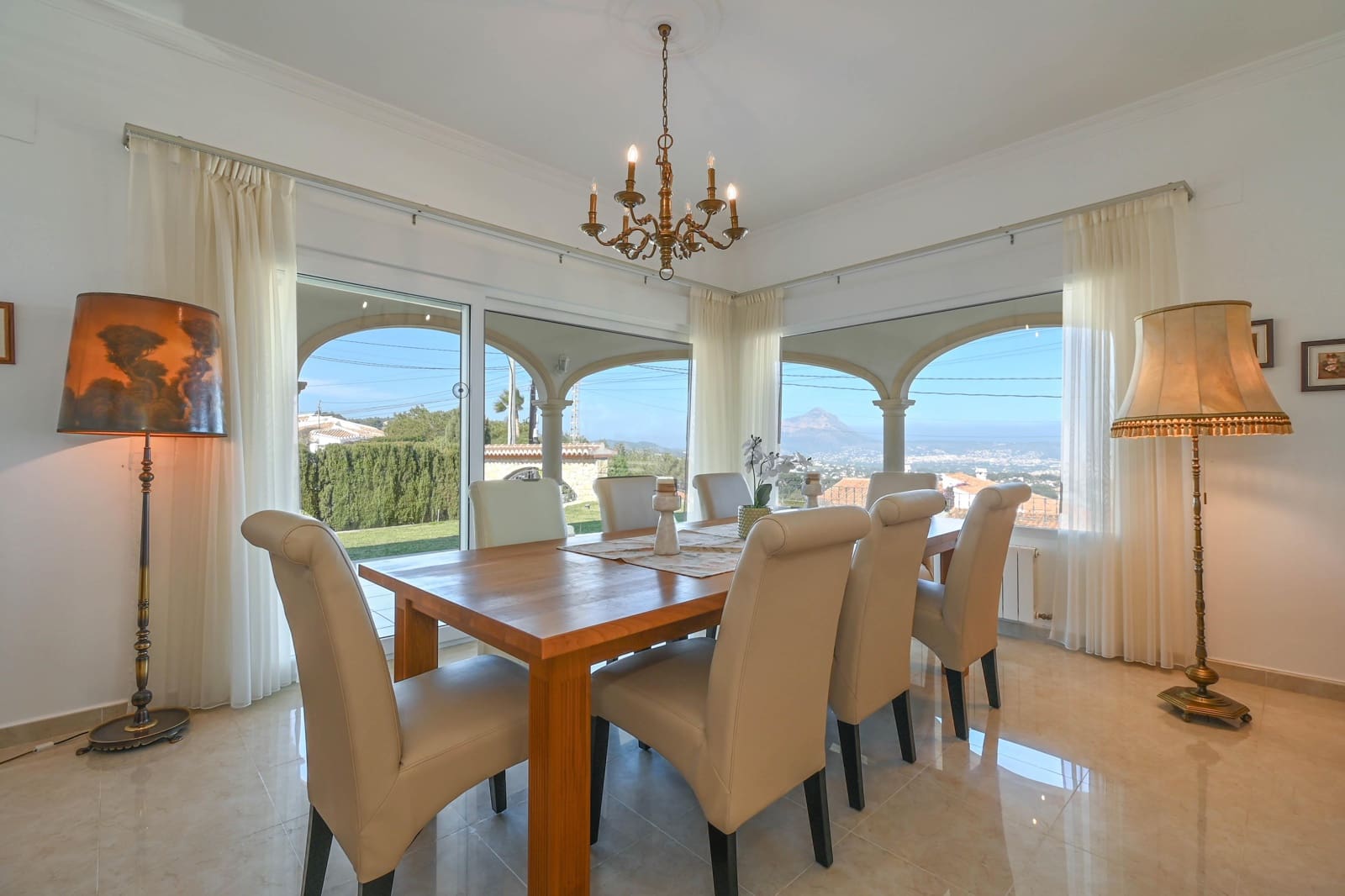 3 sovrum Villa för semesterbostäder i Javea / Xabia med pool garage - 981 € (Ref: 9676705)