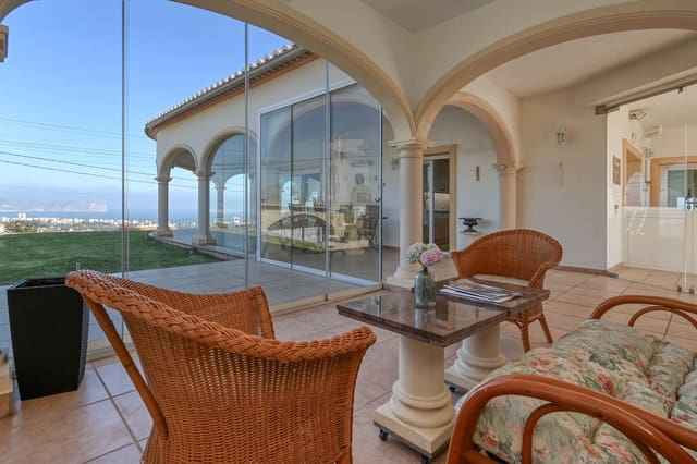 3 slaapkamer Villa voor vakantieverhuur in Cap Martí - El Tossalet - Pinomar, Javea / Xàbia met zwembad garage - € 981 (Ref: 9676705)