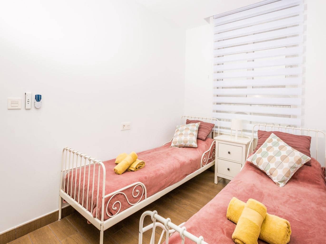   3 soveværelse   ferieLejlighed i Javea / Xabia   med   swimmingpool  garage  - € 820 (Ref: 9735066)