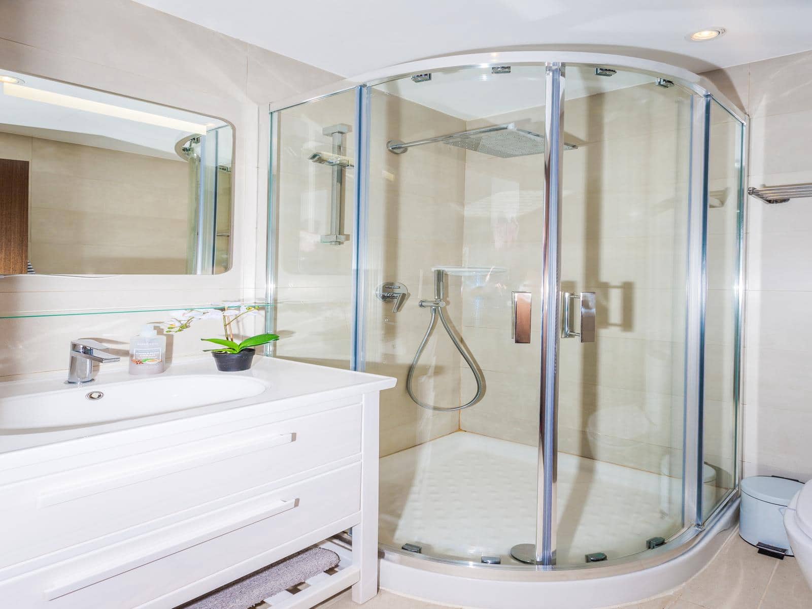   3 soveværelse   ferieLejlighed i Javea / Xabia   med   swimmingpool  garage  - € 820 (Ref: 9735066)