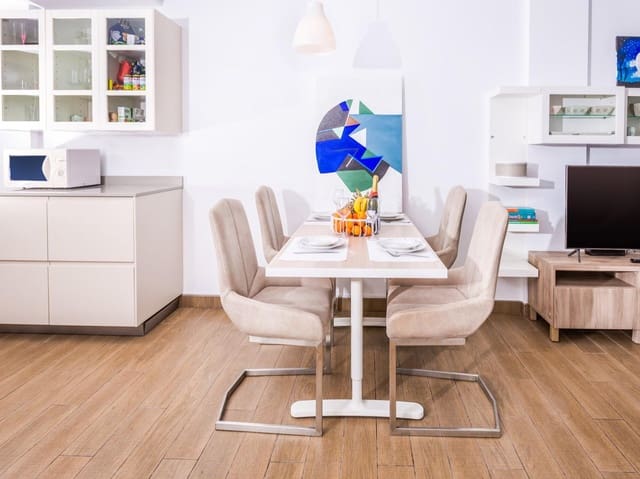   3 soveværelse   ferieLejlighed i Montañar - El Arenal, Javea / Xàbia med   swimmingpool  garage  - € 820 (Ref: 9735066)