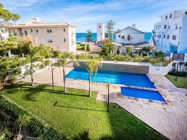   3 soveværelse   ferieLejlighed i Montañar - El Arenal, Javea / Xàbia med   swimmingpool  garage  - € 820 (Ref: 9735066)