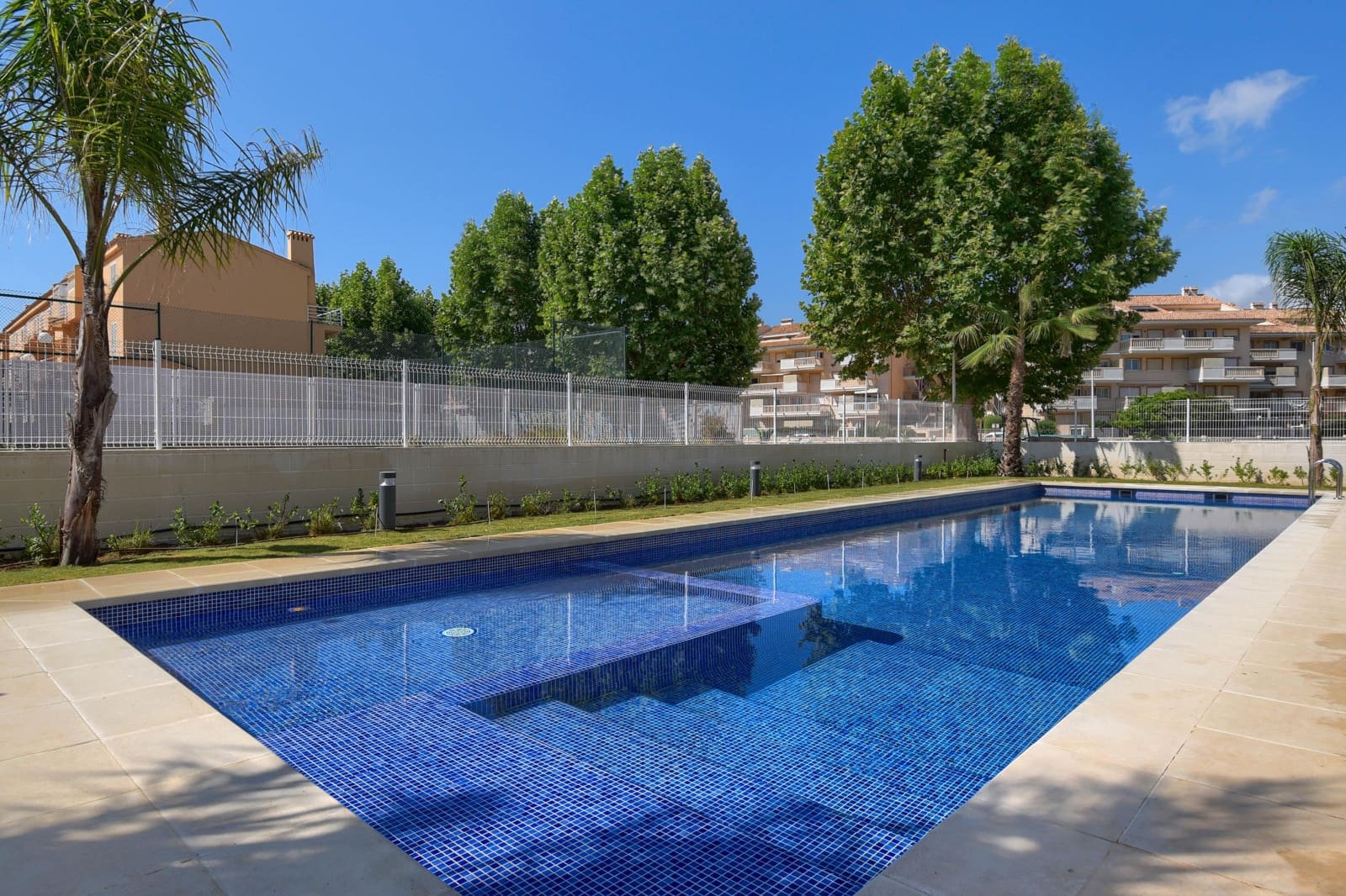 2 bedroom Apartment for holiday rental in Arenal with pool garage - € 725 (Ref: 9735069)