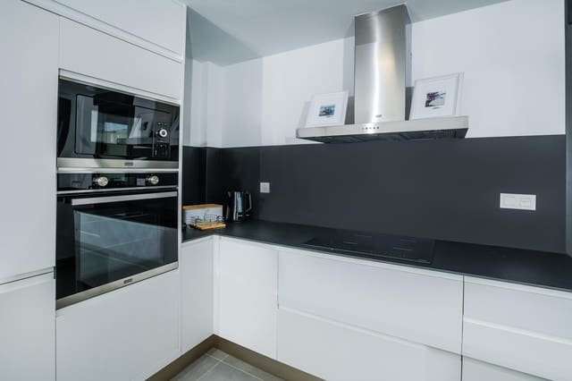   2 soveværelse   ferieLejlighed i Arenal, Javea / Xàbia med   swimmingpool  garage  - € 564 (Ref: 9735071)