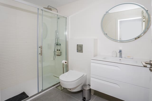   2 soveværelse   ferieLejlighed i Arenal, Javea / Xàbia med   swimmingpool  garage  - € 564 (Ref: 9735071)