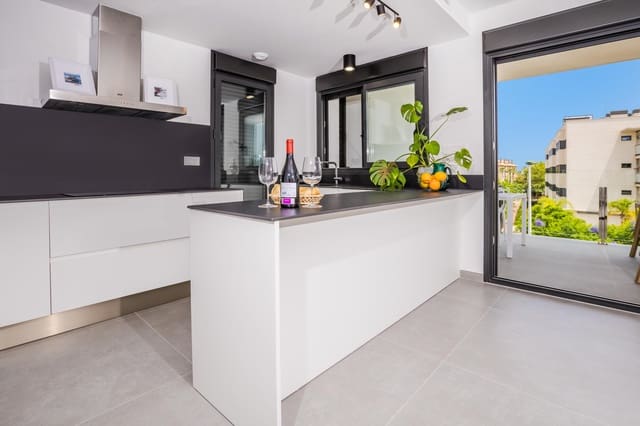   2 soveværelse   ferieLejlighed i Arenal, Javea / Xàbia med   swimmingpool  garage  - € 564 (Ref: 9735071)