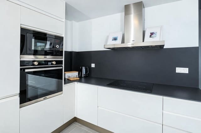   2 soveværelse   ferieLejlighed i Arenal, Javea / Xàbia med   swimmingpool  garage  - € 564 (Ref: 9735071)