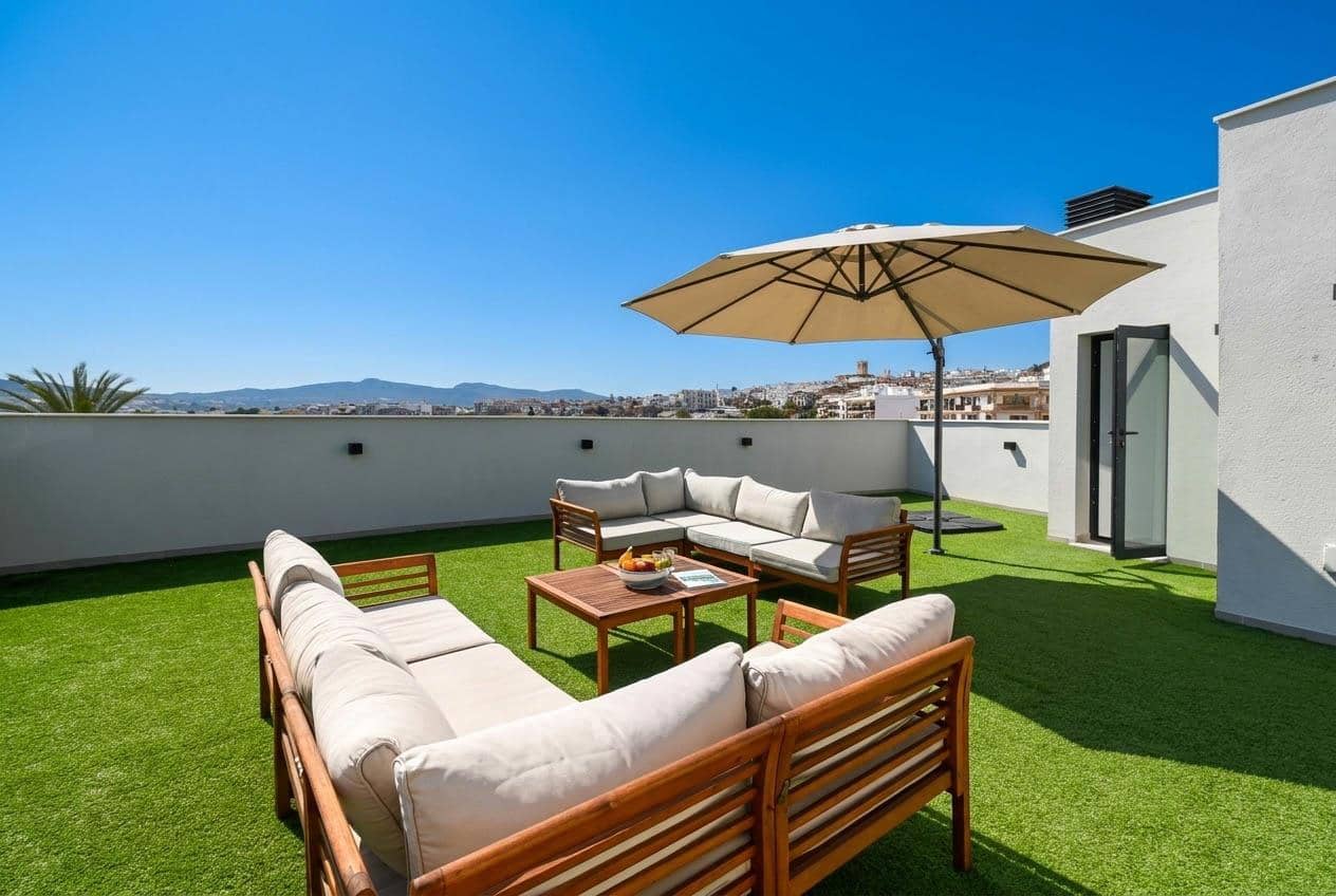   2 soveværelse   feriePenthouse i Javea / Xabia   med   swimmingpool  garage  - € 611 (Ref: 9735072)