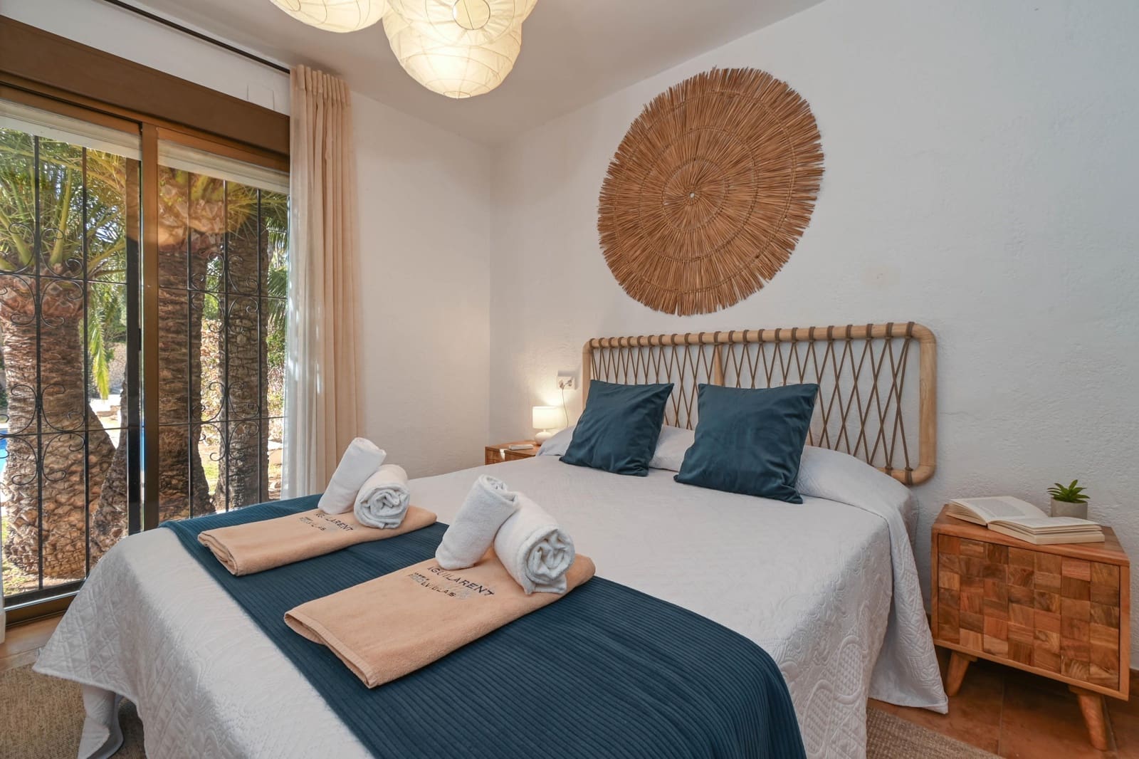   4 soveværelse   ferieVilla i Javea / Xabia   med   swimmingpool  garage  - € 1.322 (Ref: 9755269)