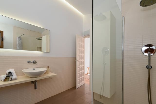 3 slaapkamer Villa voor vakantieverhuur in Cap Martí - El Tossalet - Pinomar, Javea / Xàbia met zwembad garage - € 1.030 (Ref: 9755270)