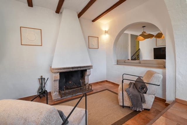 3 slaapkamer Villa voor vakantieverhuur in Cap Martí - El Tossalet - Pinomar, Javea / Xàbia met zwembad garage - € 1.030 (Ref: 9755270)