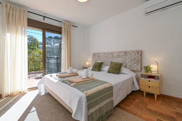 3 slaapkamer Villa voor vakantieverhuur in Cap Martí - El Tossalet - Pinomar, Javea / Xàbia met zwembad garage - € 1.030 (Ref: 9755270)