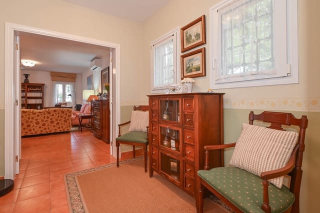 Villa/Maison de 3 chambres de location de vacances à El Portet - Pla de Mar, Teulada-Moraira avec piscine garage - 1 330 € (Ref: 9758386)