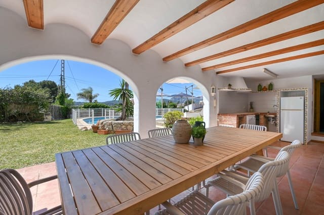 4 makuuhuone Huvila lomavuokrausta paikassa Partida Tosal - Zona del Castellans, Javea / Xàbia mukana uima-altaan 
autotalli - 1 331 € (Ref: 9777601)