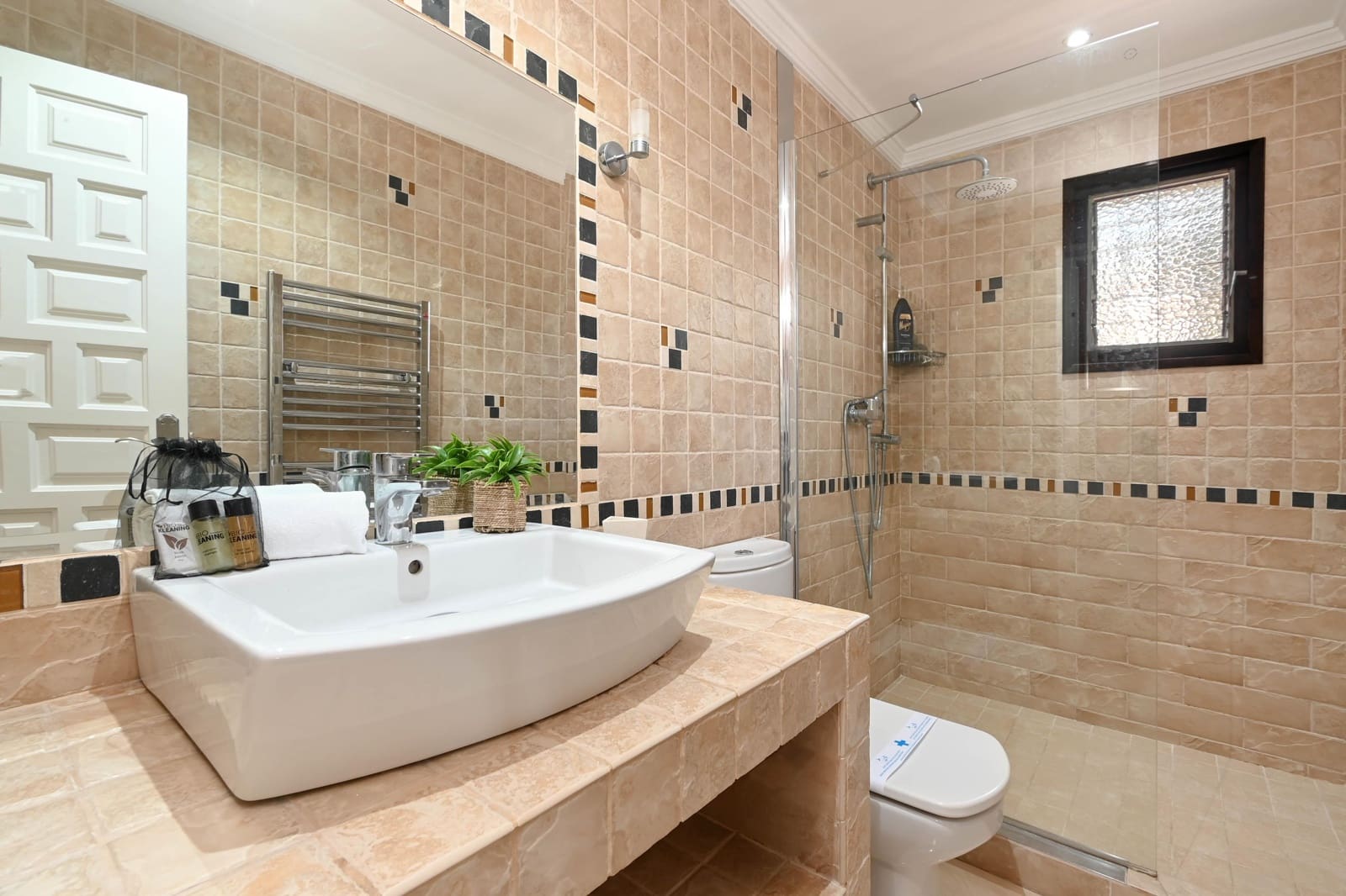 4 sovrum Villa för semesterbostäder i Moraira med pool garage - 1 027 € (Ref: 9782939)