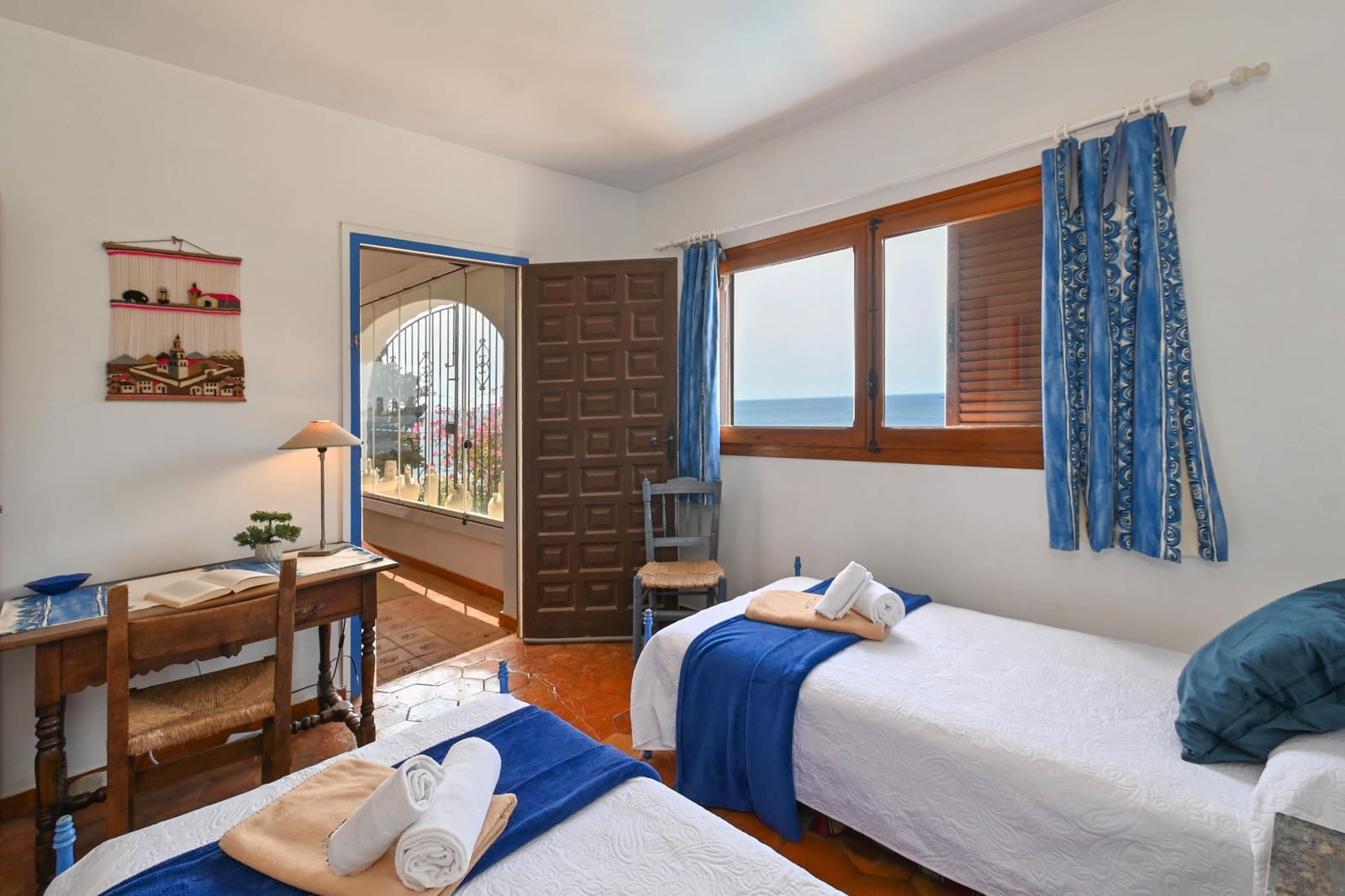 4 sypialnia Willa na kwatery wakacyjne w Calpe / Calp z basenem garażem - 1 758 € (Ref: 9807555)