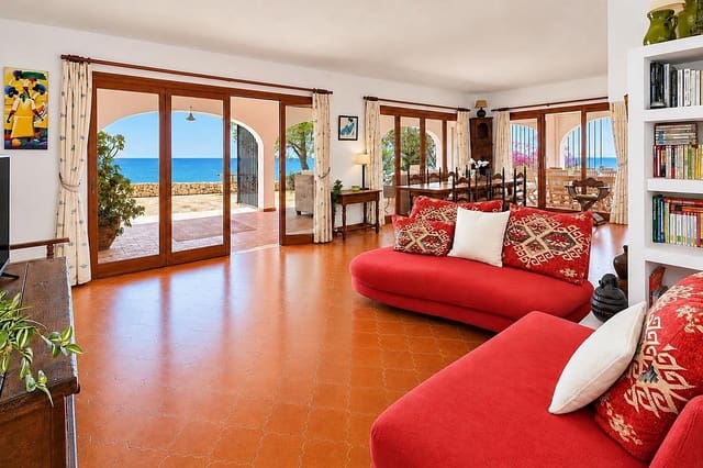 4 sypialnia Willa na kwatery wakacyjne w Canuta, Calpe / Calp z basenem garażem - 1 758 € (Ref: 9807555)