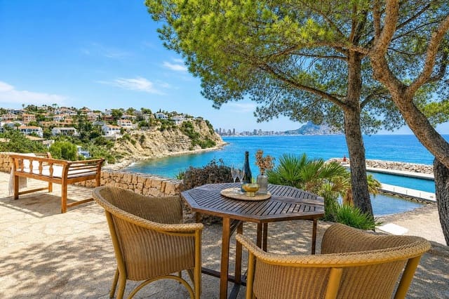 3 makuuhuone Huvila lomavuokrausta paikassa Canuta, Calpe / Calp mukana uima-altaan 
autotalli - 1 487 € (Ref: 9807556)