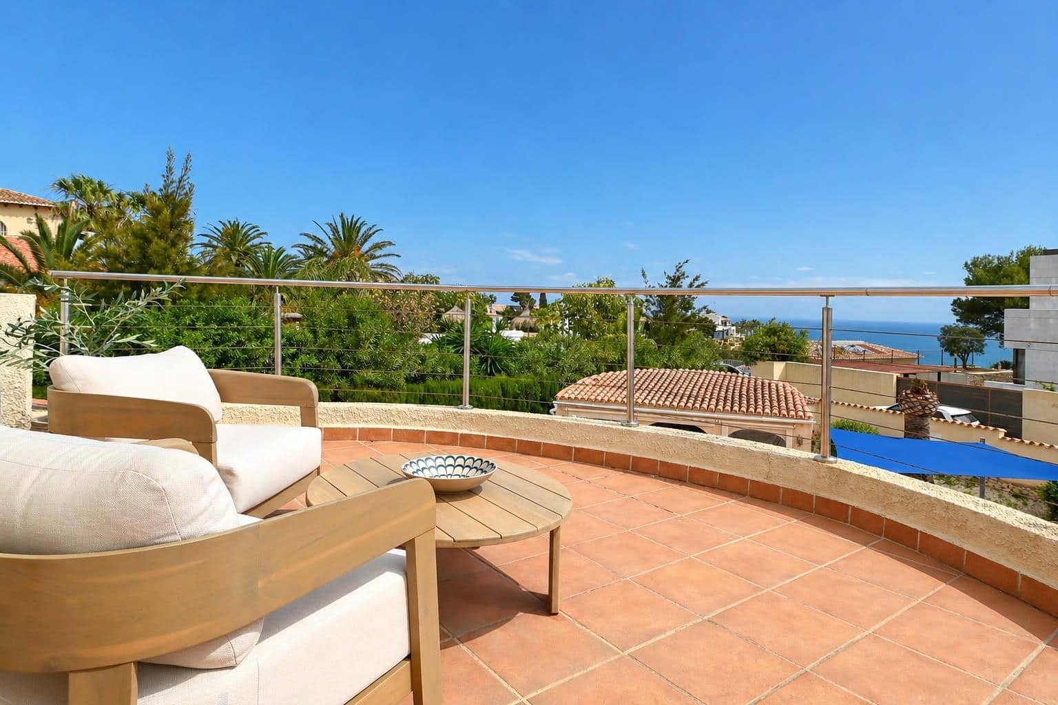 3 sypialnia Willa na kwatery wakacyjne w Javea / Xabia z basenem garażem - 980 € (Ref: 9816941)