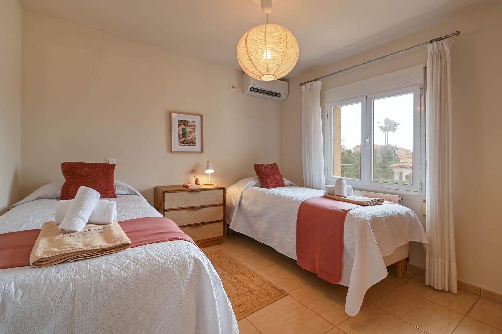 3 sypialnia Willa na kwatery wakacyjne w Javea / Xabia z basenem garażem - 980 € (Ref: 9816941)