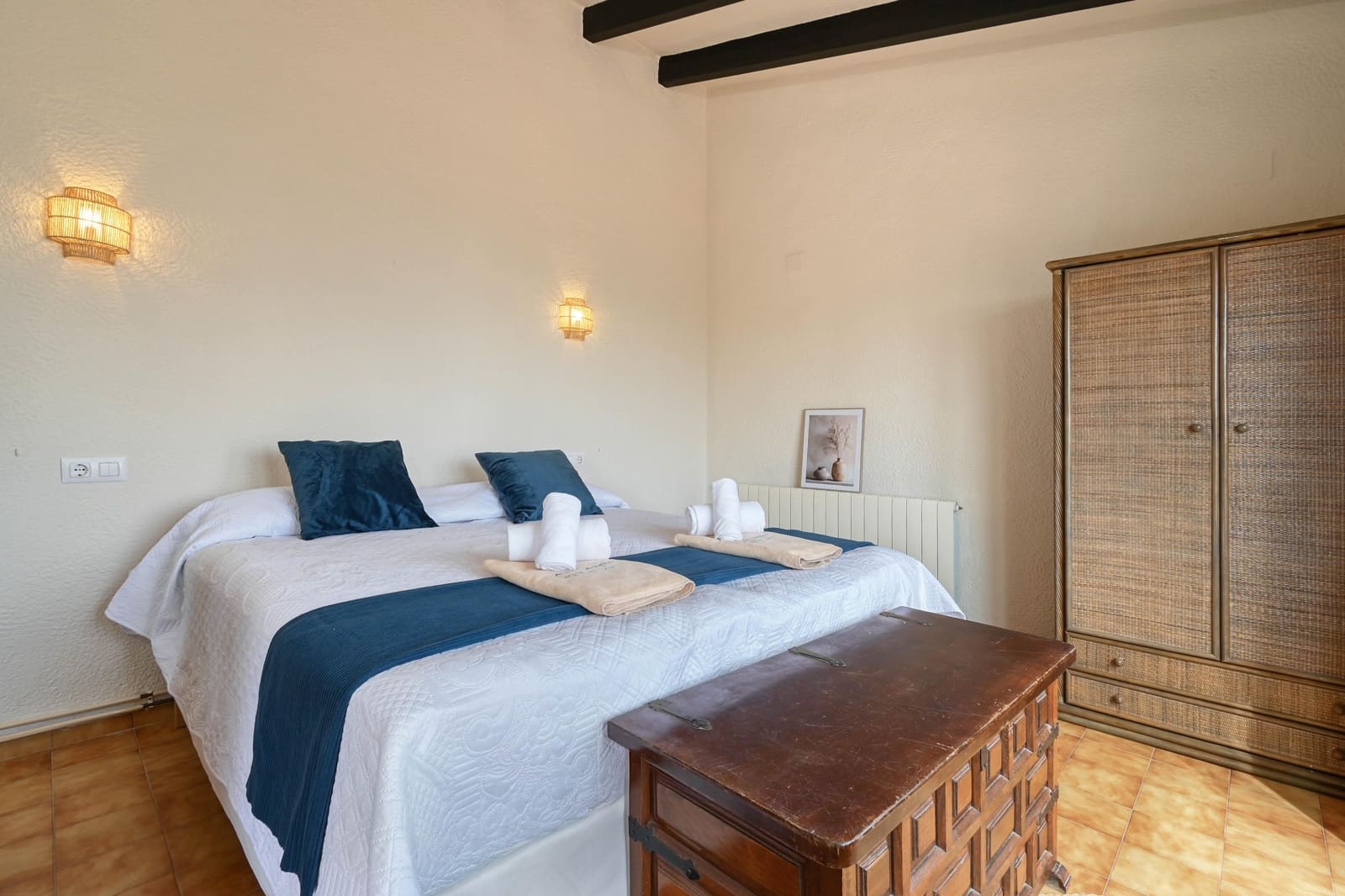 3 sypialnia Willa na kwatery wakacyjne w Javea / Xabia z basenem garażem - 980 € (Ref: 9816941)