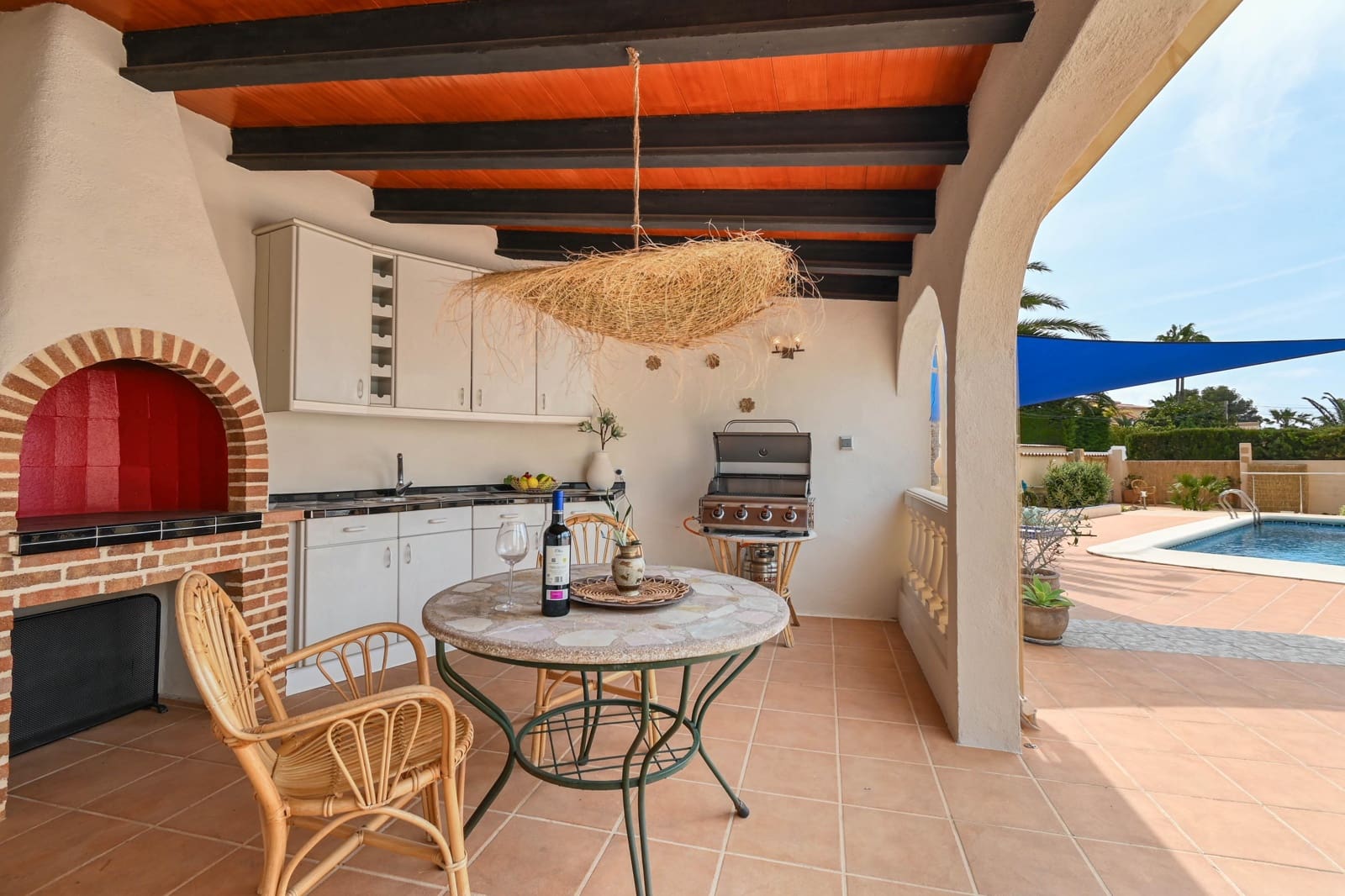3 sypialnia Willa na kwatery wakacyjne w Javea / Xabia z basenem garażem - 980 € (Ref: 9816941)