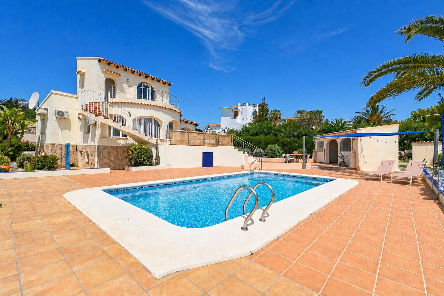 2 sypialnia Willa na kwatery wakacyjne w Javea / Xabia z basenem garażem - 804 € (Ref: 9816942)