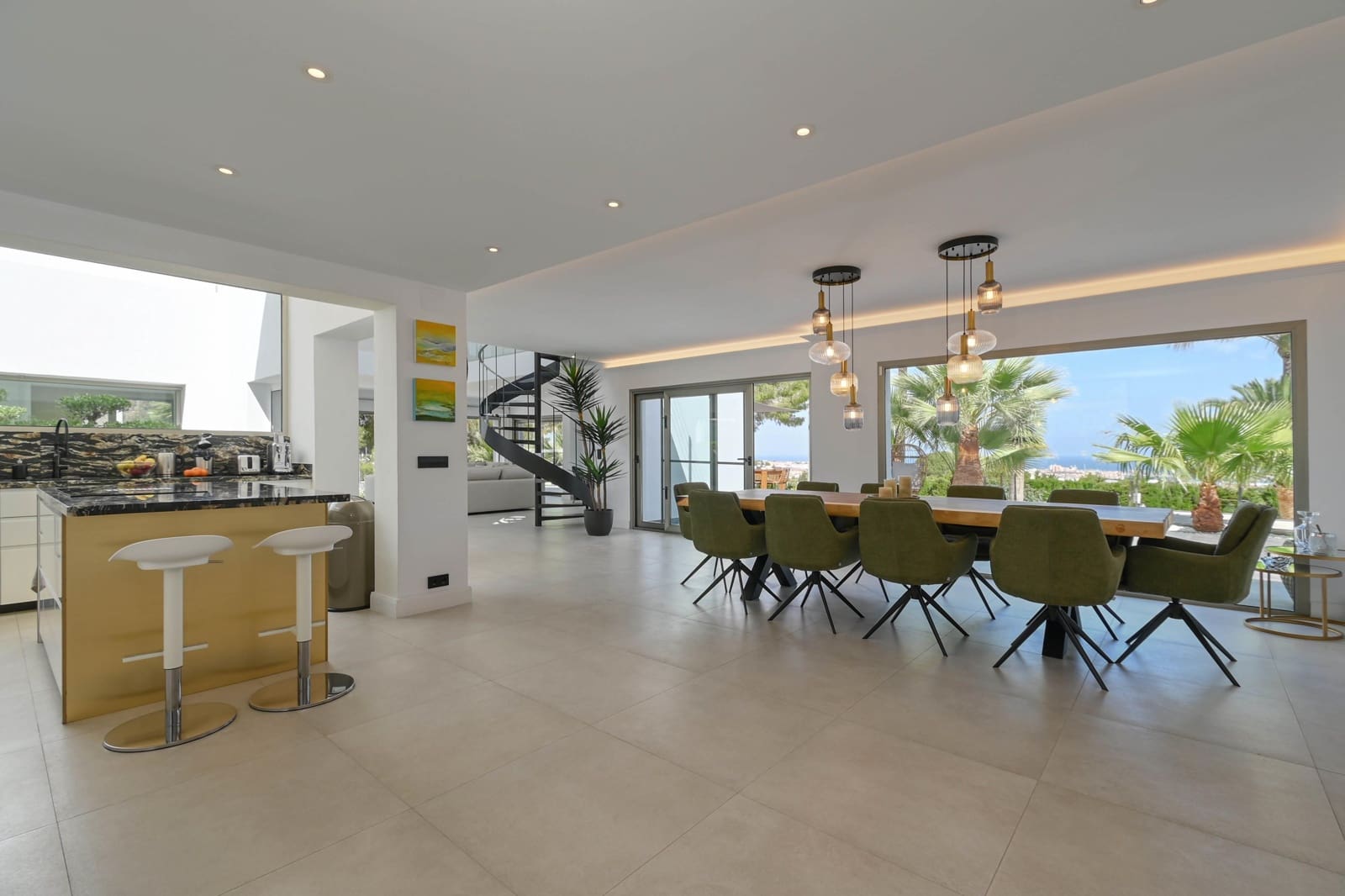 4 bedroom Villa for holiday rental in Denia with pool garage - € 2,221 (Ref: 9821931)
