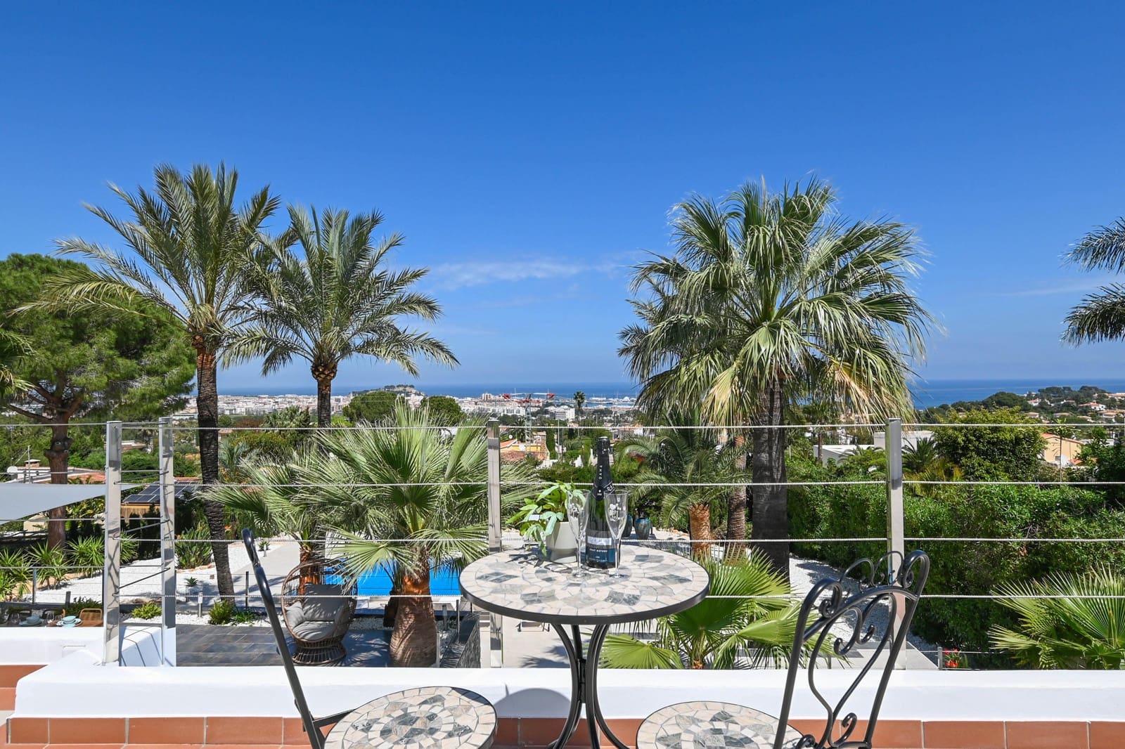 4 bedroom Villa for holiday rental in Denia with pool garage - € 2,221 (Ref: 9821931)