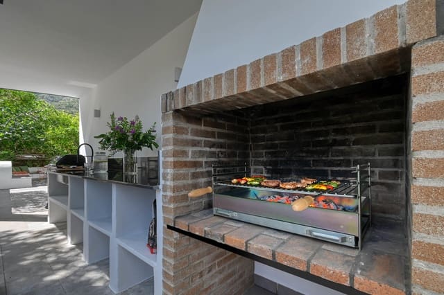 5 quarto Moradia para arrendamento para férias em El Montgó, Dénia com piscina Garagem - 2 761 € (Ref: 9821932)